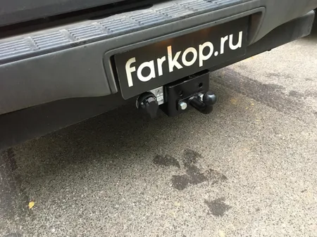 Фаркоп Лидер Плюс для Toyota Hilux 2010-2015 T114-FC в Челябинск