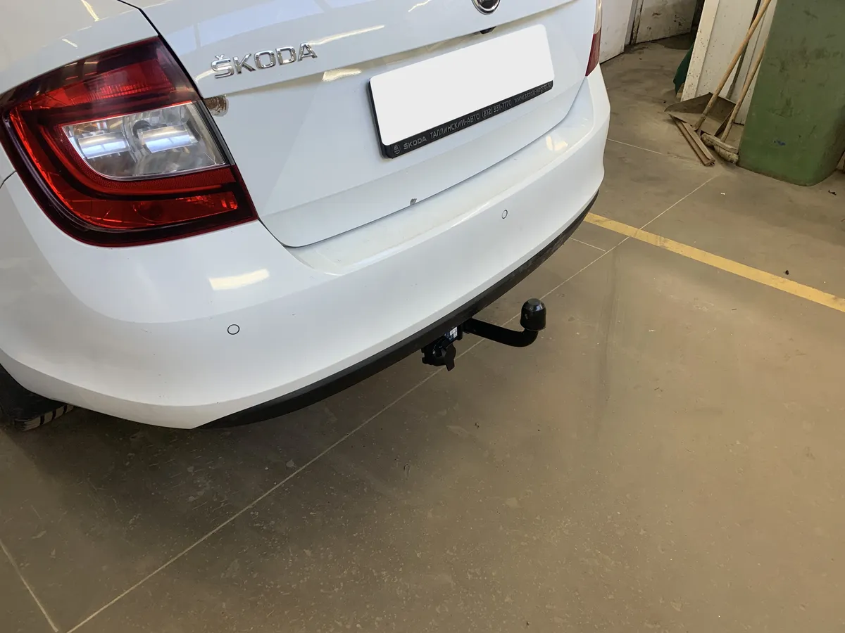 Фаркоп Berg для Skoda Rapid 2014-2020 F.5112.001 в Челябинск