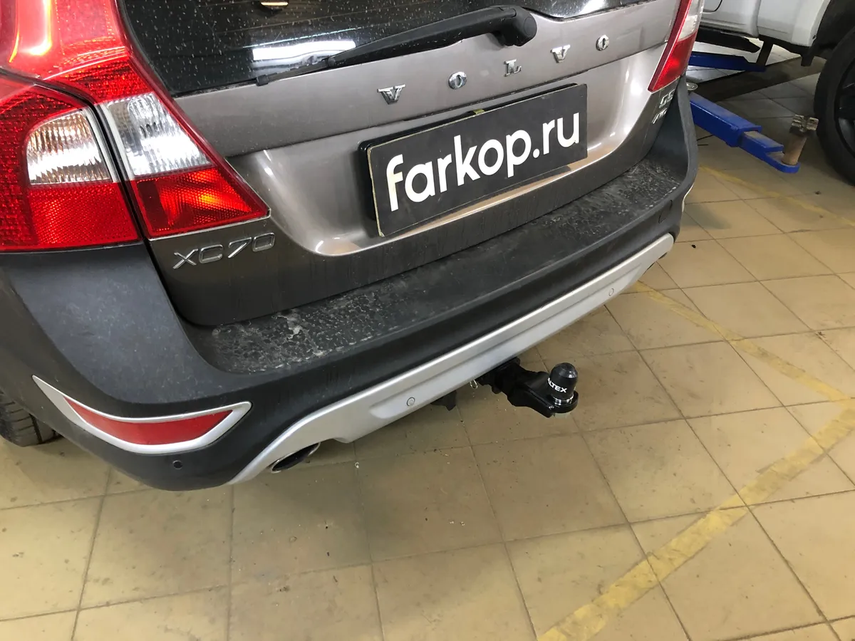 Фаркоп TowRus для Volvo XC70 2007-2016 259515 в Челябинск Фаркоп TowRus для Volvo XC70 2007-2016 259515 в Челябинск