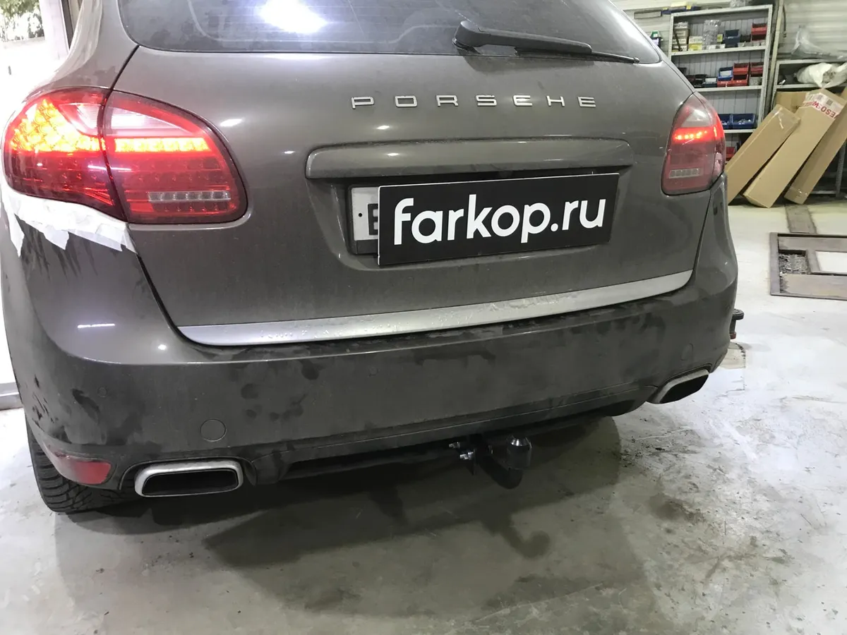 Фаркоп Berg для Porsche Cayenne 2010-2014 F.5813.001 в Челябинск