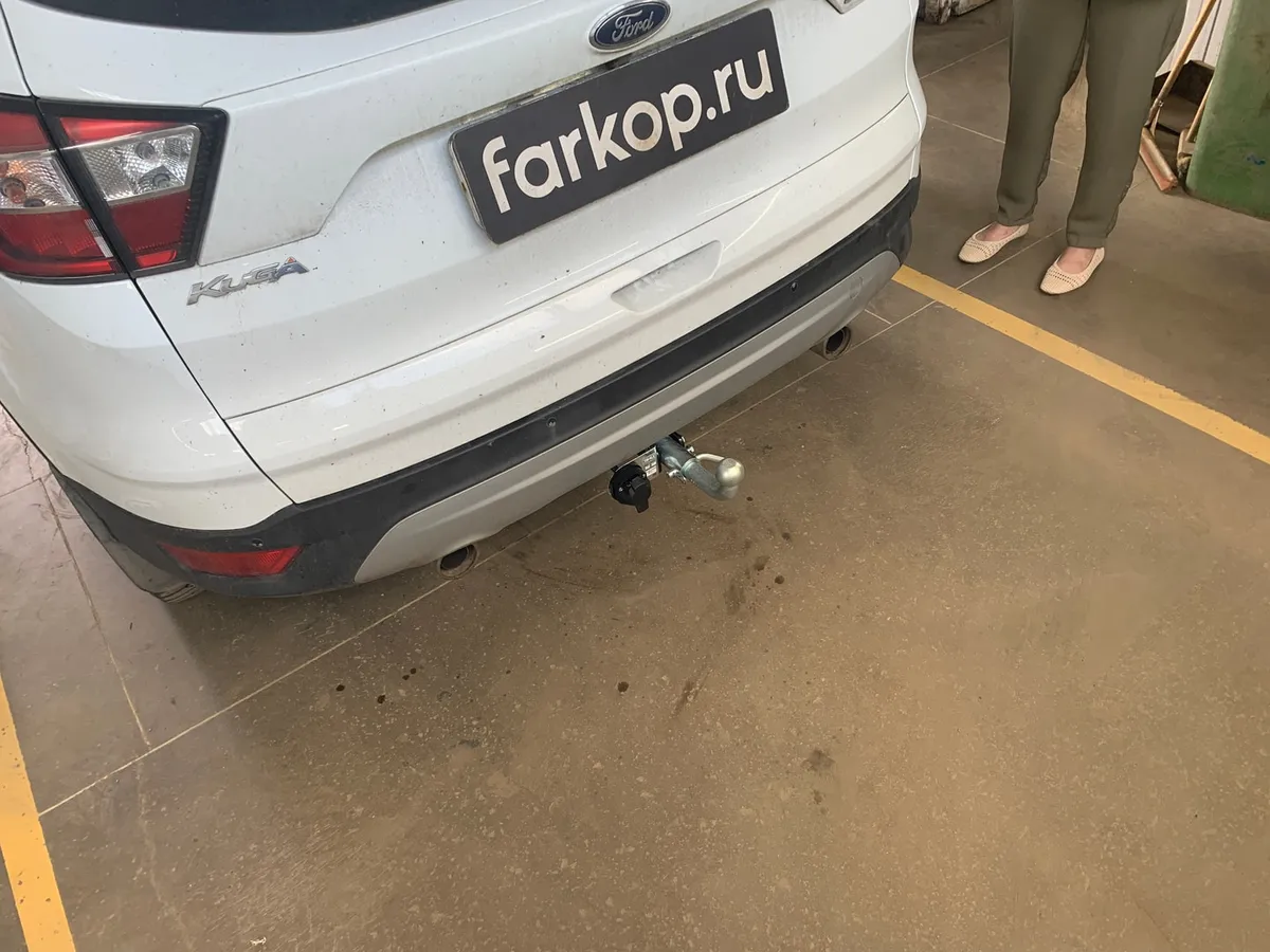 Фаркоп Лидер Плюс для Ford Kuga 2013-2019  F120-BA в Челябинск