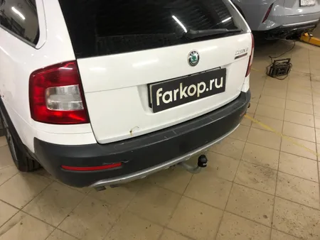 Фаркоп Galia для Skoda Octavia (лифтбек, универсал, вкл. Scout) 2005-2013 S086A в Челябинск