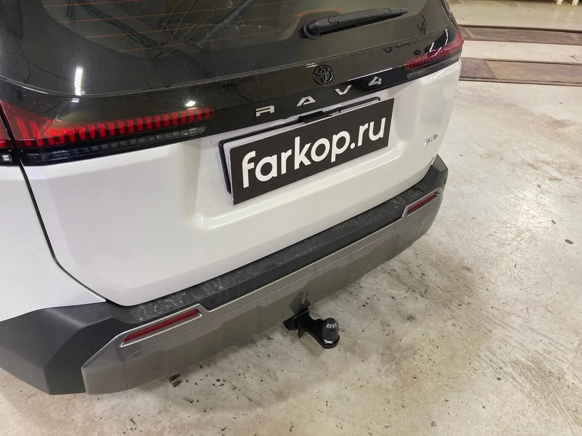 Фаркоп Berg для Toyota RAV4 2025- F.5717.002 в Челябинск