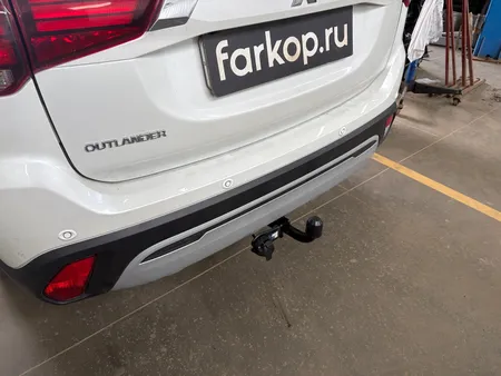 Фаркоп Berg для Mitsubishi Outlander 2012-2022 Арт. F.4013.001 F.4013.001 в Челябинск