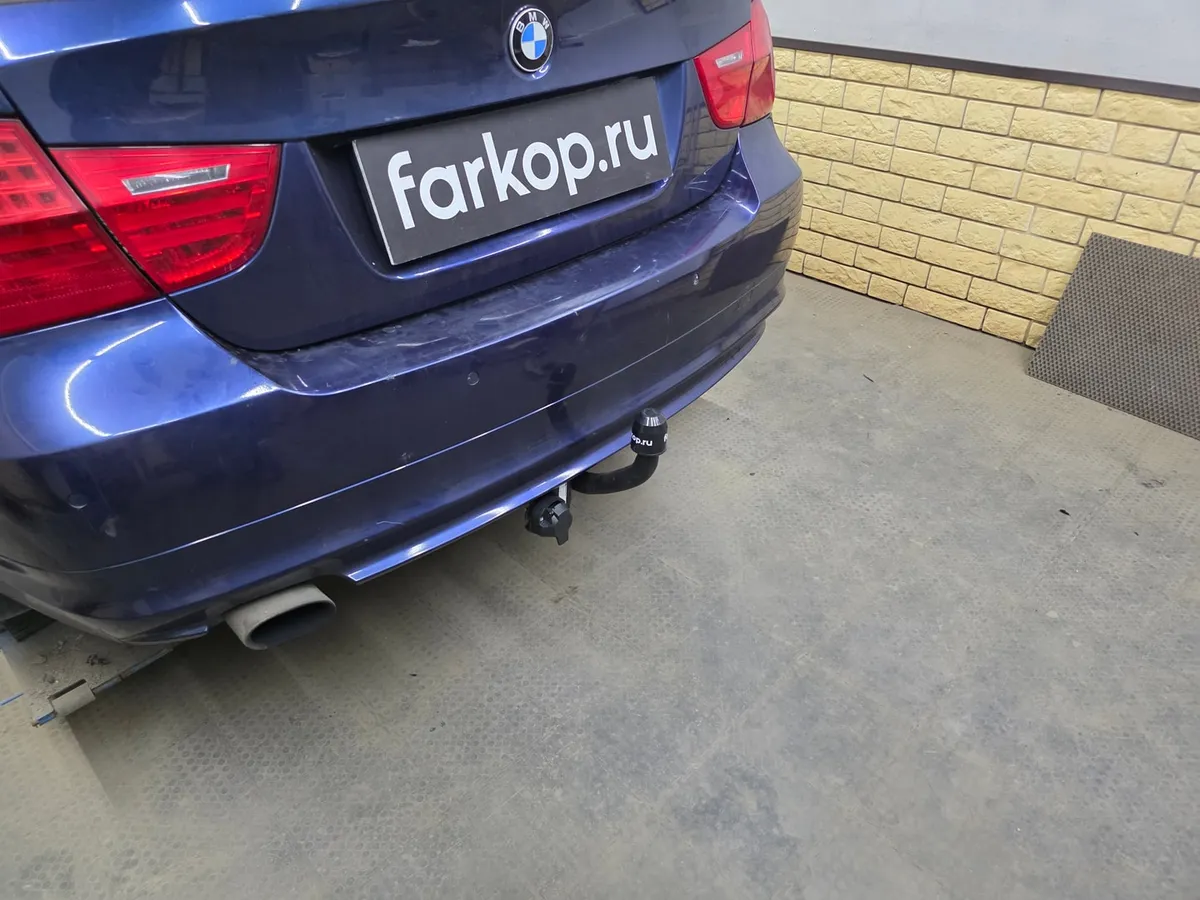 Фаркоп Steinhof для BMW 3 серия 2005-2013 B-045 в Челябинск