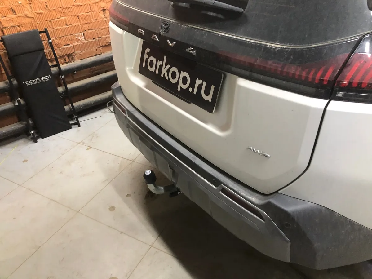 Фаркоп Galia для Toyota RAV4 2025- T072C в Челябинск