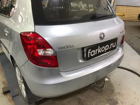 Фаркоп Galia для Skoda Fabia (хетчбек) 2007-2014 S081A в Челябинск