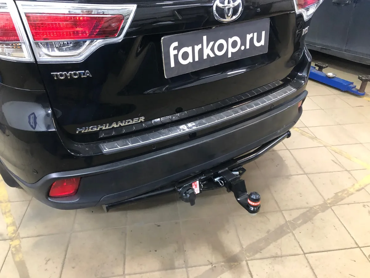 Фаркоп Sheriff для Toyota Highlander 2014-2020 Арт. 2790.31 2790.31 в Челябинск